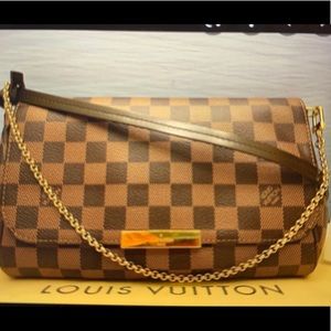 Louis Vuitton favorite MM crossbody